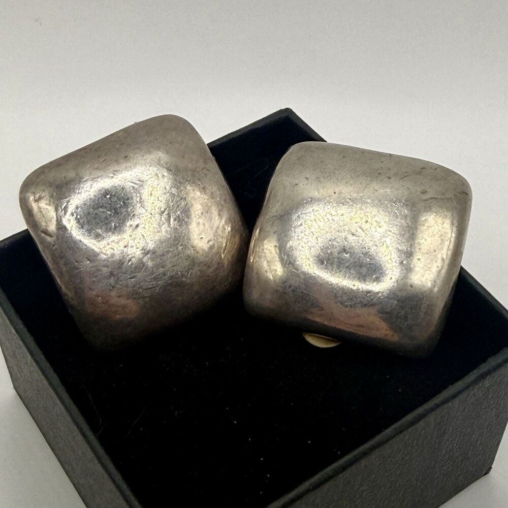 Bat Ami Israel 925 Sterling Silver Modernist Puffy Square Clip On Earrings 22.4g
